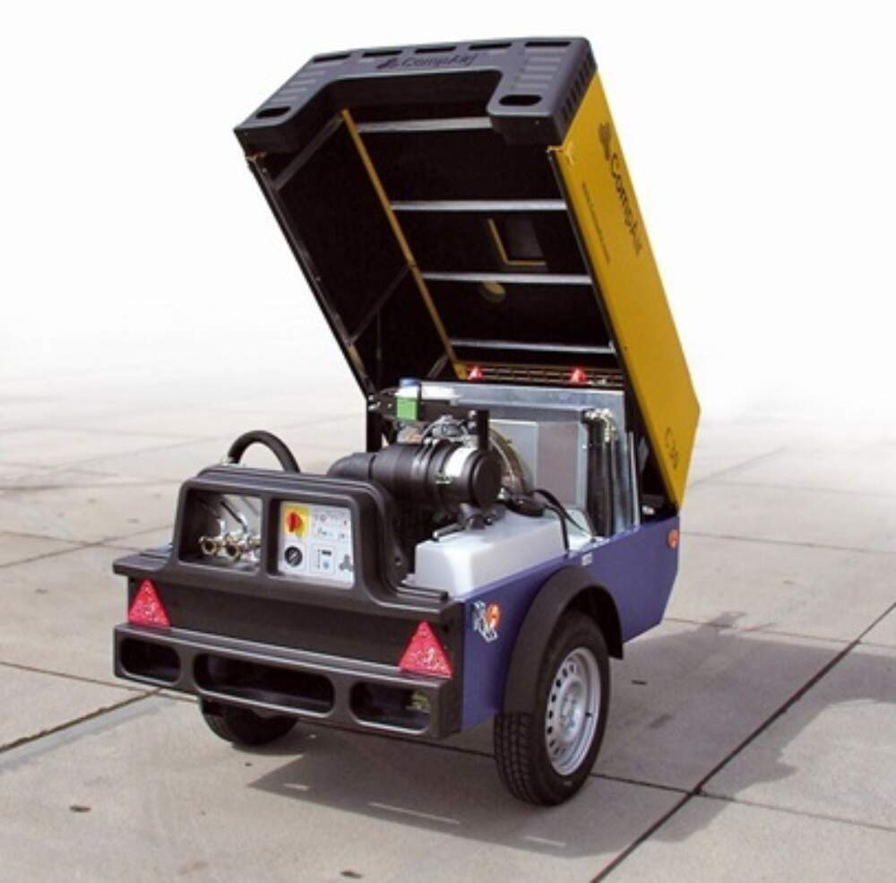 Small medium portable compressor C30 back right open m