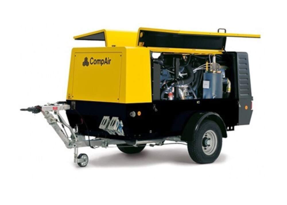 Large portable air compressor C85 2